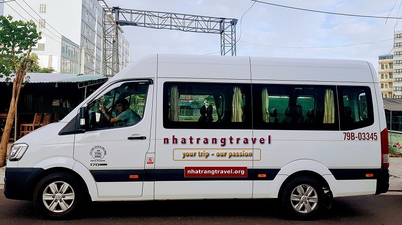xe-16-cho-nha-trang Thuê xe du lịch Nha Trang